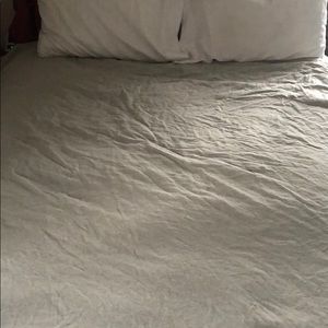 Kenneth Cole Duvet cover